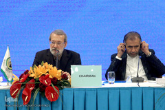 علی لاریجانی رییس مجلس شورای اسلامی در نشست اضطراری کمیته فلسطین اتحادیه بین‌المجالس کشورهای اسلامی