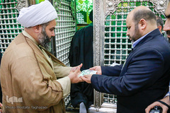 آیین غبارروبی ضریح نورانی حضرت عبدالعظیم حسنی(ع)