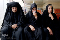 مراسم چهلمین روز در گذشت جانباختگان زلزله کرمانشاه