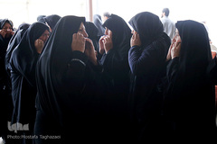 مراسم چهلمین روز در گذشت جانباختگان زلزله کرمانشاه