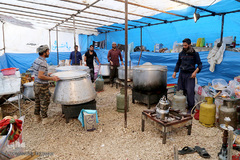 دیدار جامعه قرآنی با زلزله زدگان کرمانشاه