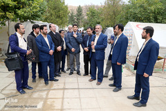 اجرای مراسم مهبی در دیدار جامعه قرآنی با زلزله زدگان کرمانشاه