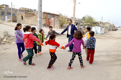 برگزاری مراسم برای کودکان آسیب دیده مناطق زلزله زده 