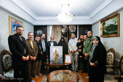 دیدار جامعه قرآنی با خانواده شهید مدافع حرم حسین معزغلامی
