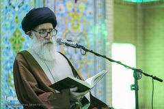 آیت الله سید عبدالله فاطمی نیا در محفل انس با قرآن در مسجد جامع ازگل