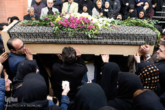 مراسم تشییع پیکر مرحوم «علیرضا تلیانی» خبرنگار ایسنا