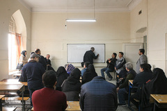 بازدید گروه تهرانگردی از دبیرستان هدایت (اولین تماشاخانه تهران)