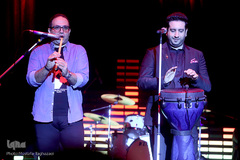 اجرای امید حاجیلی در دومین شب جشنواره موسیقی فجر