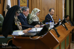 تحویل سند تحول مدیریت شهری شهردار تهران به شورای شهر