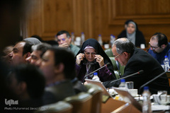 تحویل سند تحول مدیریت شهری شهردار تهران به شورای شهر