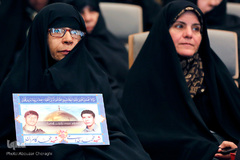 اولین همایش پیام آوران عاشورا ویژه خواهران شهدا