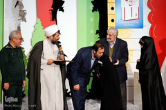 هفدهمین دوره کتاب دفاع مقدس