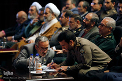 هفدهمین دوره کتاب دفاع مقدس