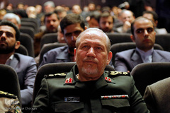 هفدهمین دوره کتاب دفاع مقدس