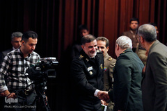 هفدهمین دوره کتاب دفاع مقدس