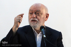  استاد «حسین استاد ولی» مترجم  قرآن و نهج‌البلاغه 