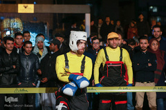 نگاهی به اجراهای خیابانی تاتر فجر "بوکس از مشهد"