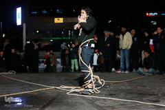 نگاهی به اجراهای خیابانی تاتر فجر