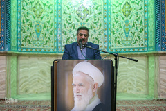 مراسم بزرگداشت چهلمین روز درگذشت آیت الله حائری شیرازی