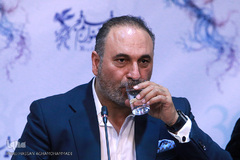حمید فرخ نژاد در نشست خبری فیلم لاتاری