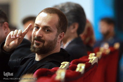 احمد مهران فر در نشست خبری فیلم خجالت نکش