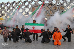 نمایش خیابانی راه ناتمام به مناسب ایام الله دهه فجر