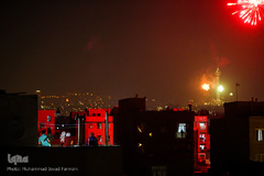 نورافشانی و بانگ تکبیر (الله اکبر) در شب پیروزی انقلاب اسلامی