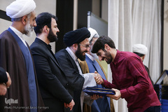 نشست بررسی دستاوردهای قرآنی انقلاب اسلامی 