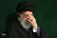 اولین شب سوگواری شهادت حضرت فاطمه‌زهرا(س) در حسینیه امام خمینی (ره)