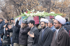 بدرقه دو شهید گمنام در دانشگاه تبریز