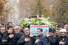 بدرقه دو شهید گمنام در دانشگاه تبریز