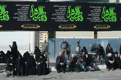 اجتماع هیئت‌های عاشورای فاطمی در میدان هفت تیر