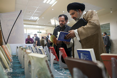 بازدید آز نمایشگاه کتاب، محمدنعیم فراشری