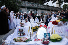 برگزاری مراسم ازدواج دانشجویی در جوار شهدای گمنام دانشگاه تهران
