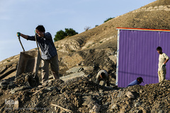 جهاد ادامه دارد..... (گروه جهادی شهید حسن شاطری)