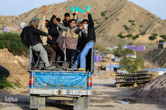 جهاد ادامه دارد..... (گروه جهادی شهید حسن شاطری)