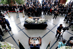 مراسم تشییع پیکر داریوش شایگان

