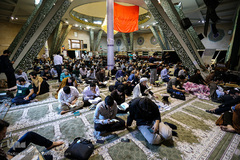 اعمال ام داوود در آخرین روز اعتکاف دانشگاه تهران