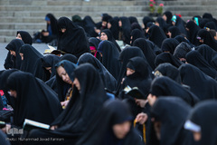 اعمال ام داوود در آخرین روز اعتکاف دانشگاه تهران