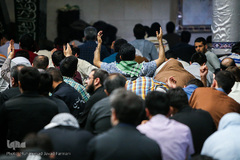 اعمال ام داوود در آخرین روز اعتکاف دانشگاه تهران