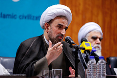 حجت الاسلام محمد حسین مختاری رئیس دانشگاه مذاهب اسلامی