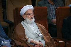  آیت اللّه محمد امامی کاشانی امام جمعه موقت تهران