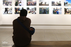 افتتاح نمایشگاه عکس های آلفرد یعقوب زاده با عنوان «زیتون‌های زخمی»