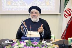 حجت‌الاسلام والمسلمین سیدسلمان صفوی، رئیس دانشنامه قرآن معاصر قرآن کریم