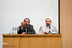 دكتر مجيد معارف رئيس دانشكده الهيات و معارف اسلامي دانشگاه تهران و حجت الاسلام کاوس روحی