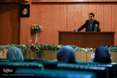 کارگاه پیدا و پنهان