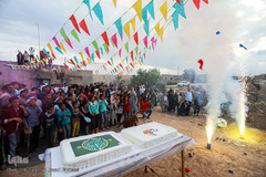 جشن میلاد امام زمان(عج) در پشت کوه های تهران