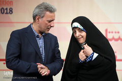 معصومه ابتکار، معاون امور زنان و خانواده رییس جمهور و محمود نیلی احمدآبادی، رئیس دانشگاه تهران