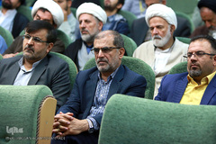 همایش «نقد روش‎شناسی تاریخ نگاری انقلاب اسلامی»