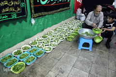 سفره افطاری هیئت حضرت ابوالفضل(ع) بلوار ابوذر تهران